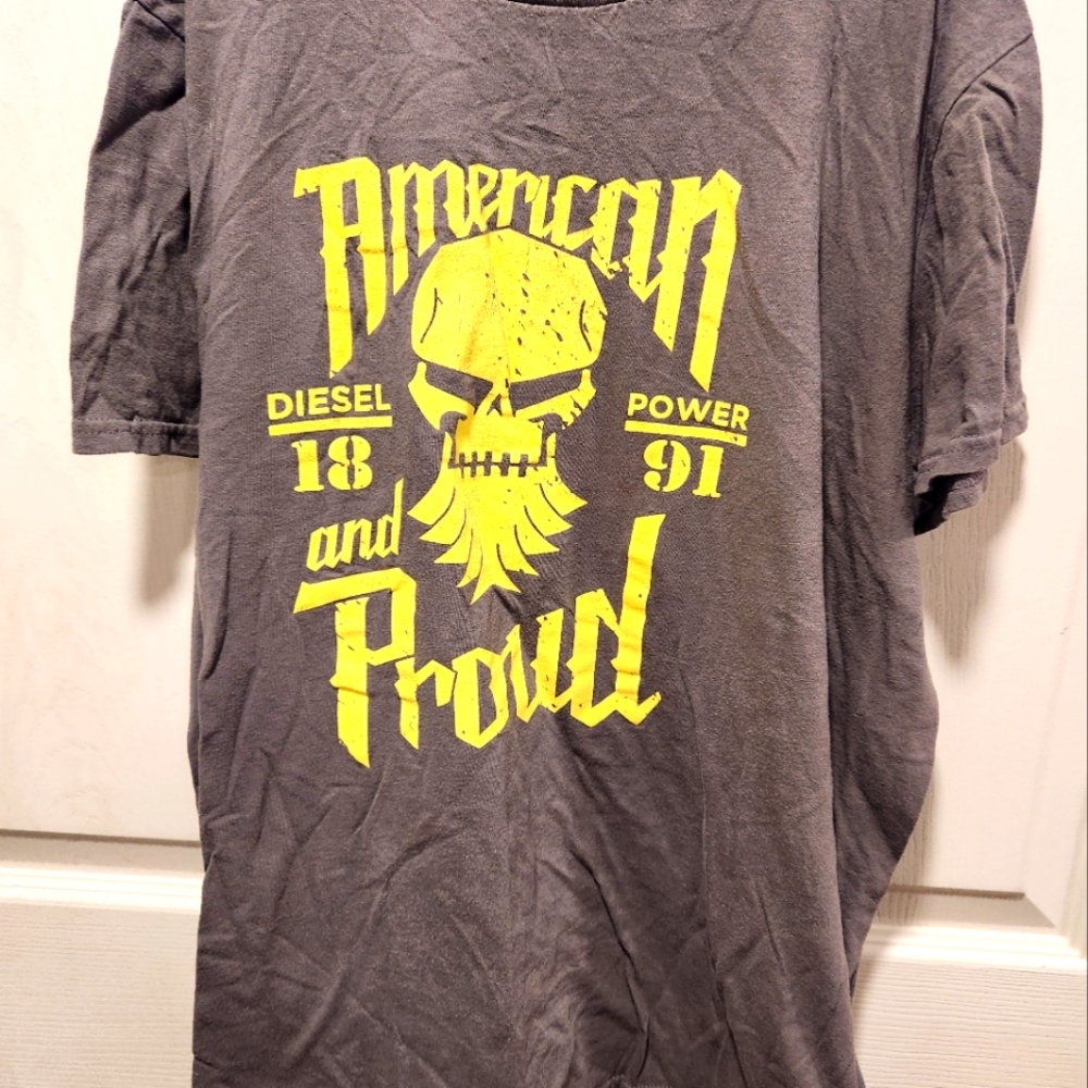 American Proud Gray and Yellow Men's T-Shirt